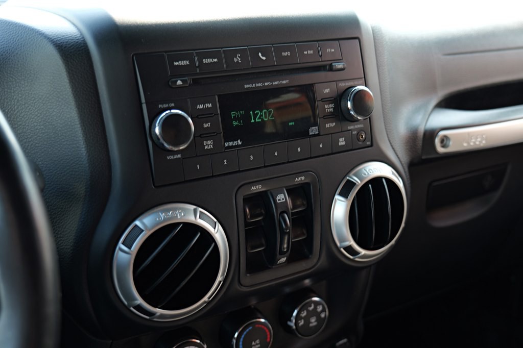 2017 Jeep Wrangler Unlimited Image 28