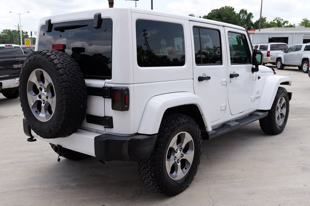 2016 Jeep Wrangler Unlimited Image 9
