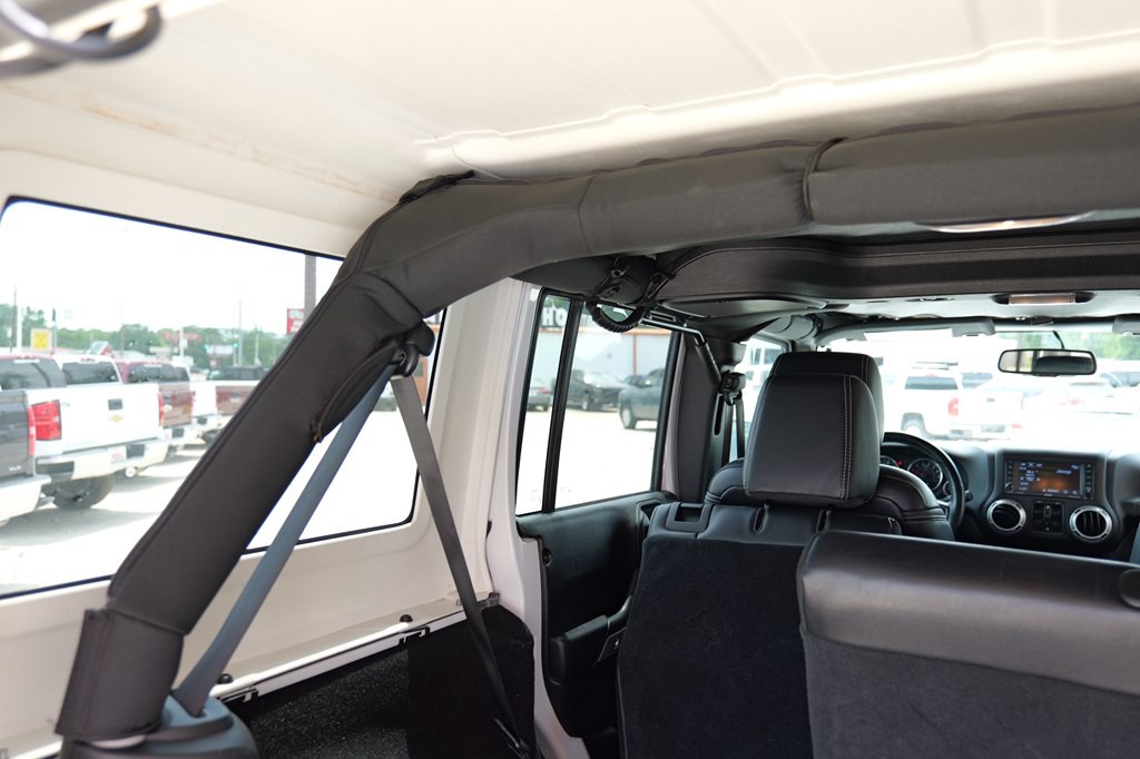 2016 Jeep Wrangler Unlimited Image 20