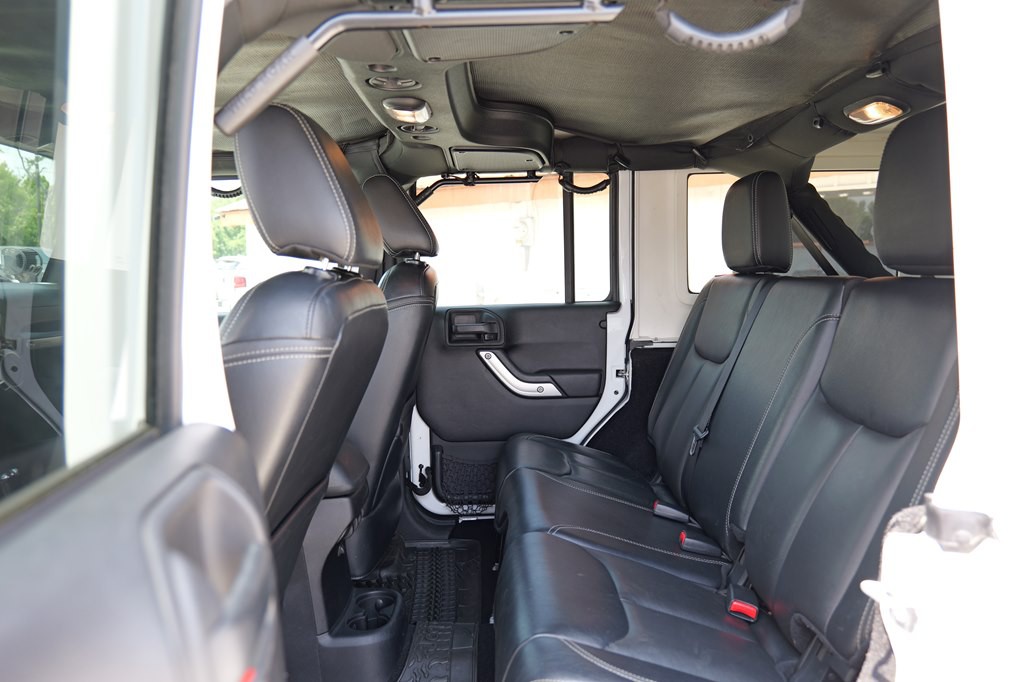 2016 Jeep Wrangler Unlimited Image 31