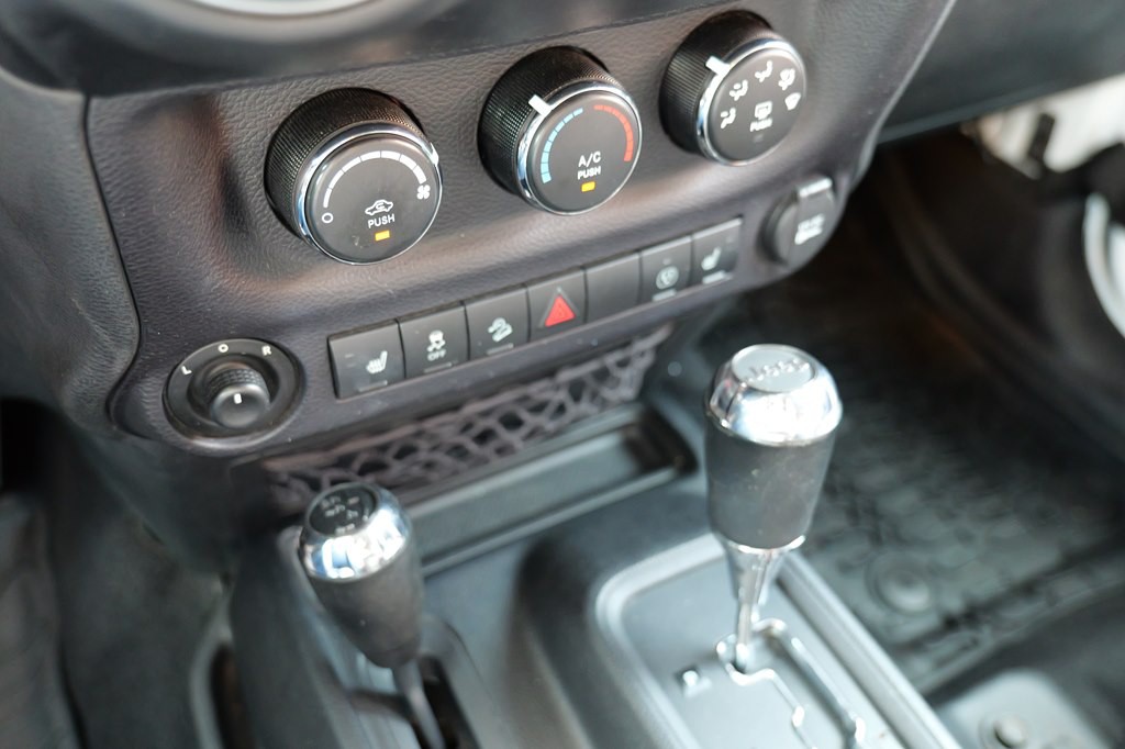 2016 Jeep Wrangler Unlimited Image 37