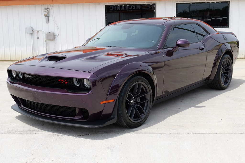 2020 Dodge Challenger Image 1