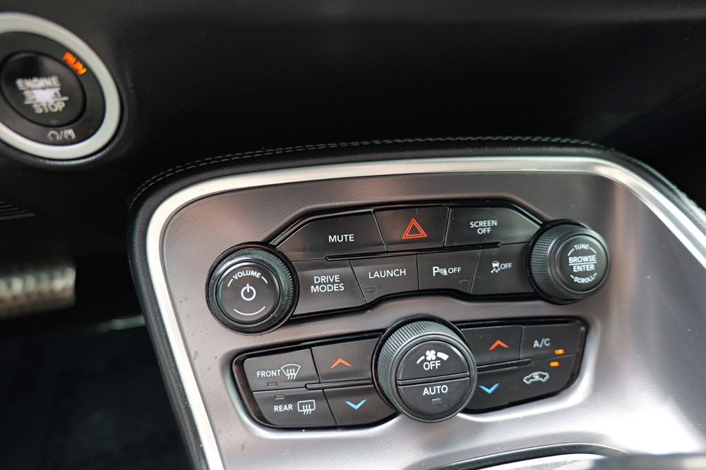 2020 Dodge Challenger Image 43