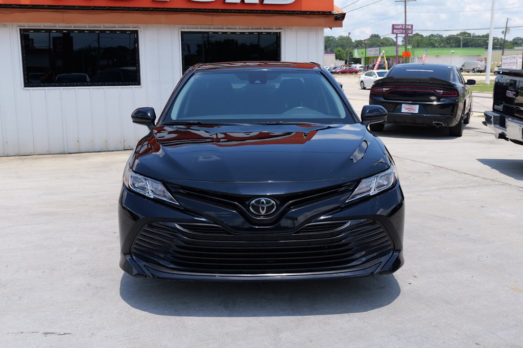 2020 Toyota Camry Image 3