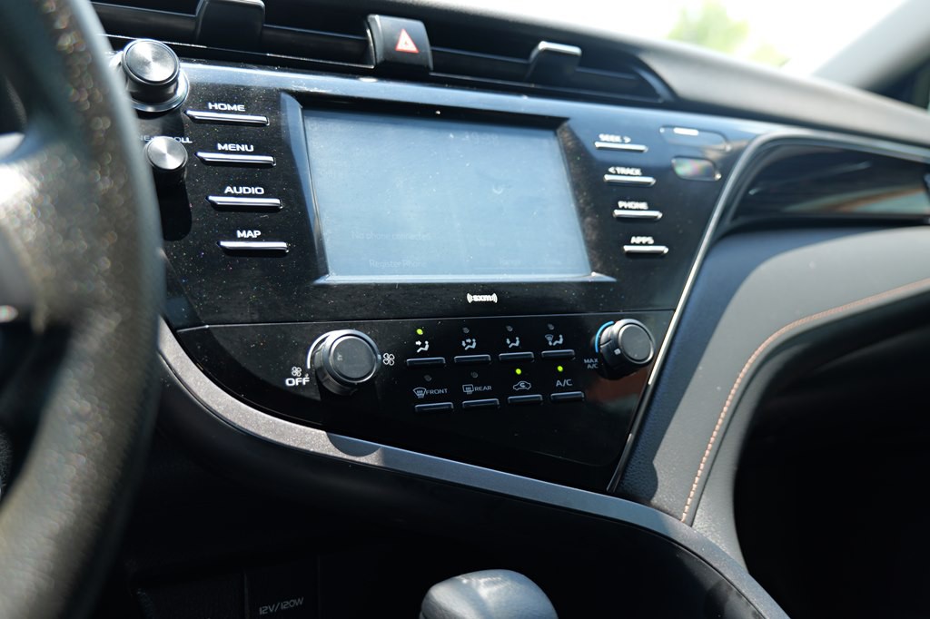 2020 Toyota Camry Image 28