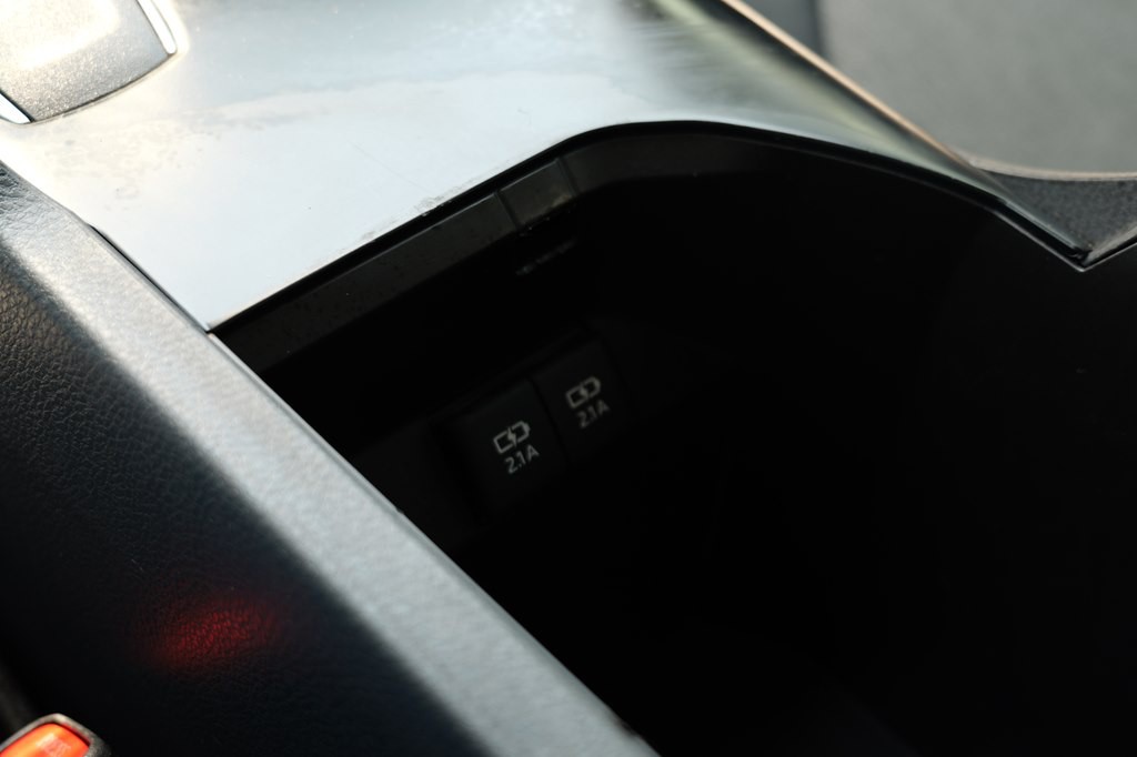 2020 Toyota Camry Image 29