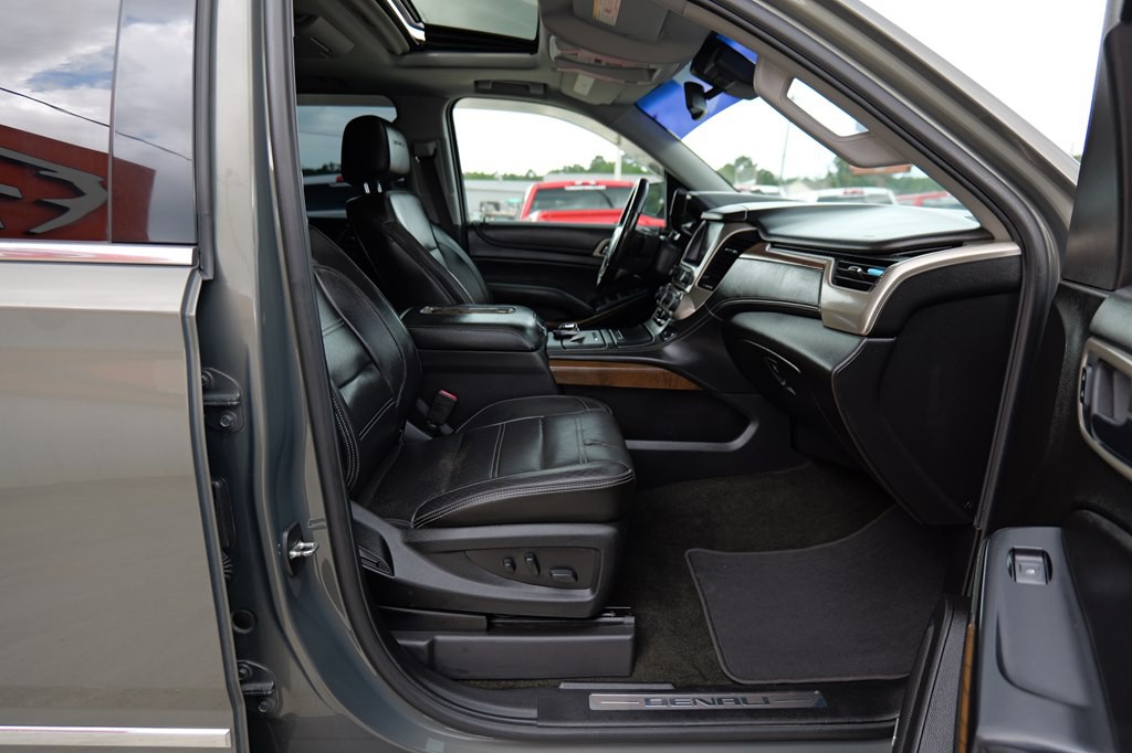 2018 GMC Yukon Image 11