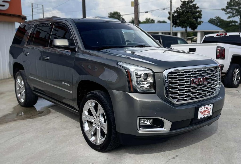 2018 GMC Yukon Image 2