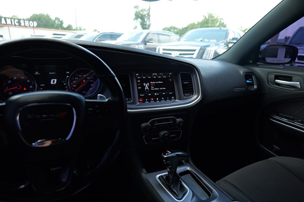 2019 Dodge Charger Image 19