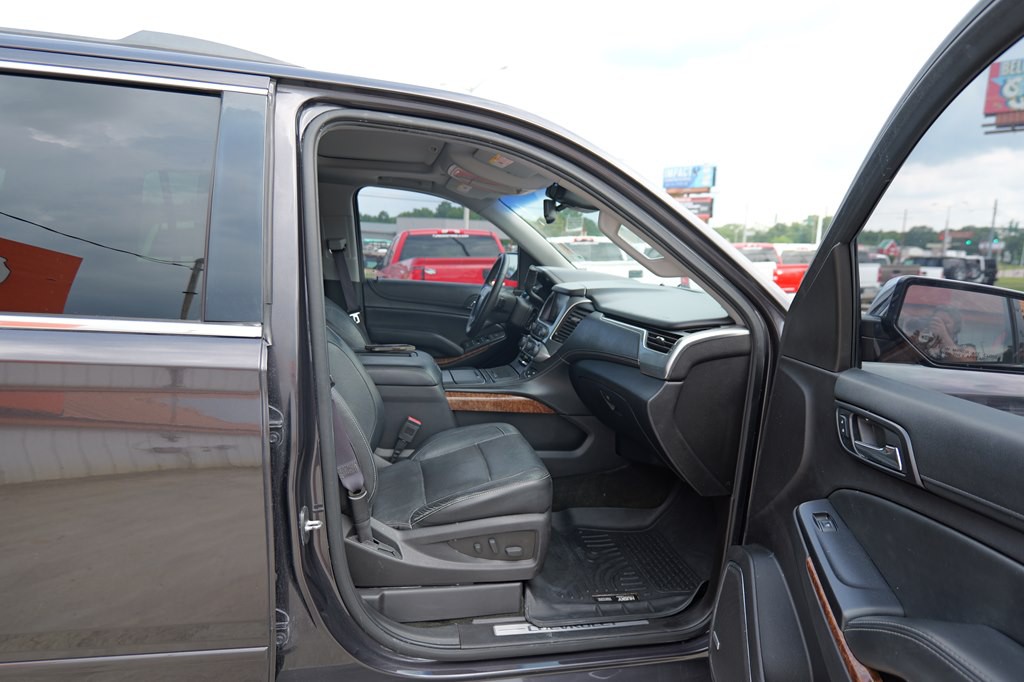 2016 Chevrolet Tahoe Image 6