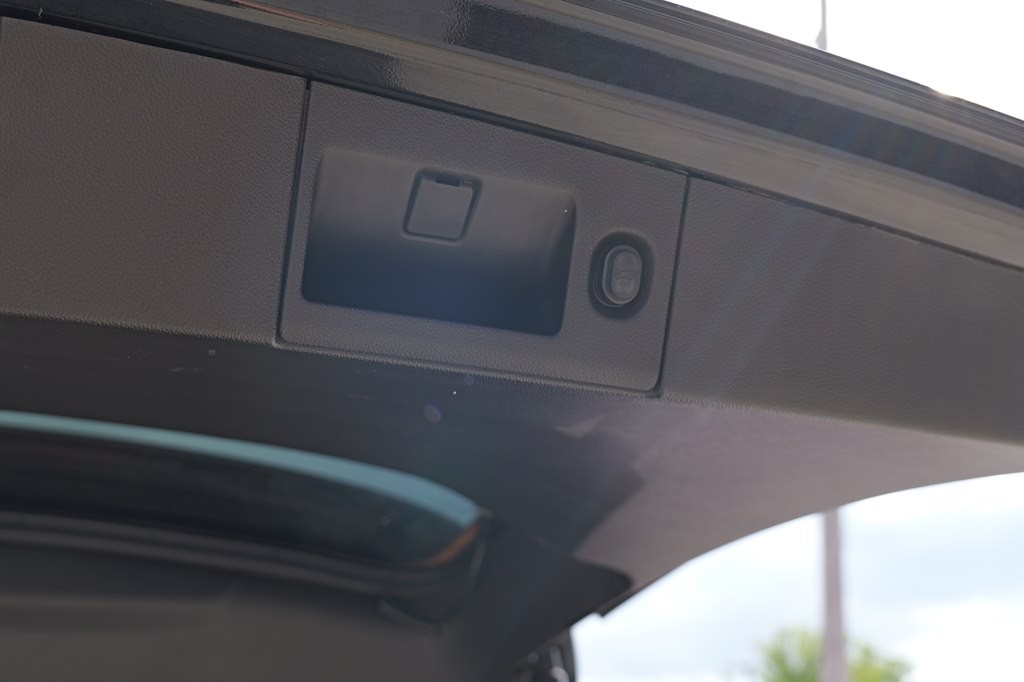 2018 Chevrolet Tahoe Image 33