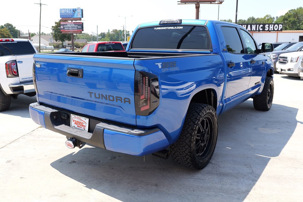 2016 Toyota Tundra Image 12
