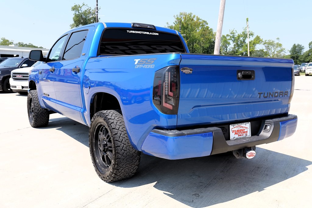 2016 Toyota Tundra Image 15
