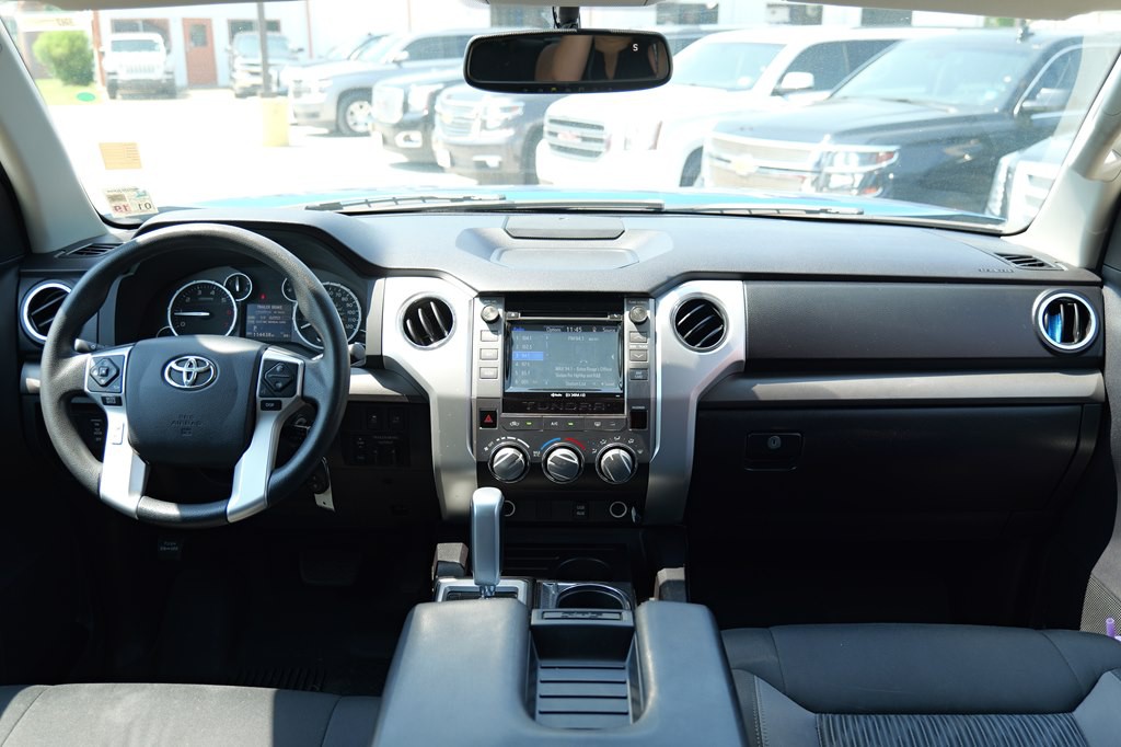 2016 Toyota Tundra Image 27