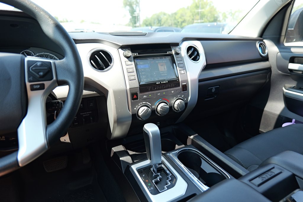 2016 Toyota Tundra Image 37