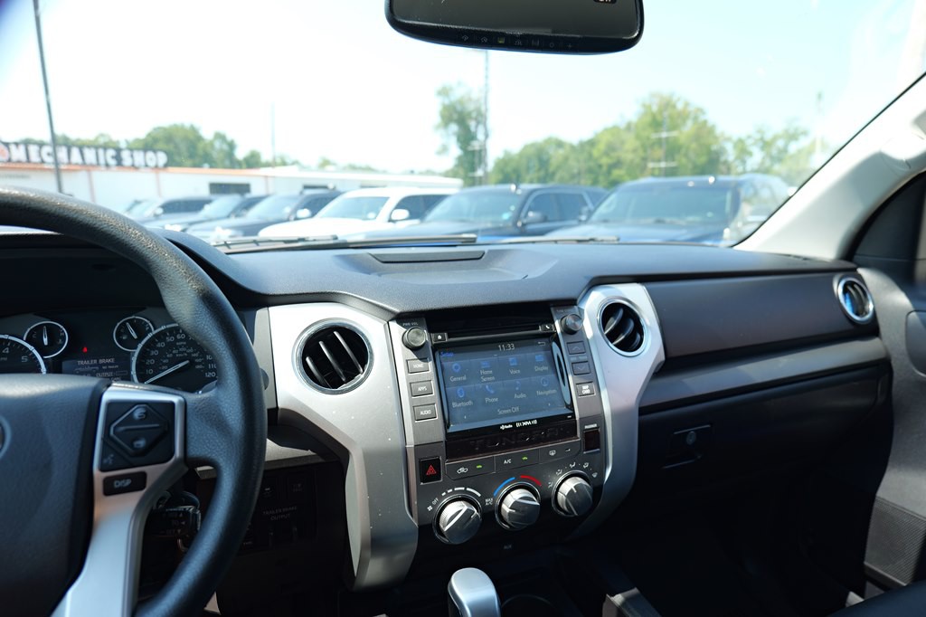2016 Toyota Tundra Image 40