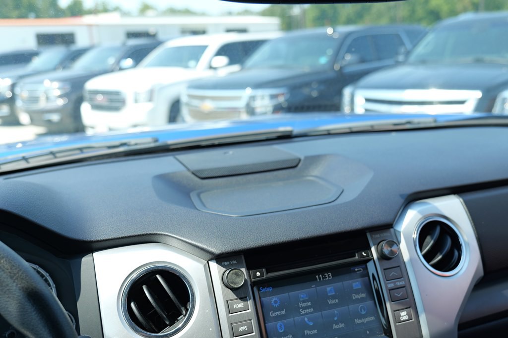 2016 Toyota Tundra Image 41