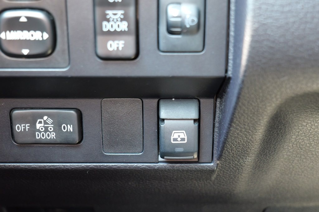 2016 Toyota Tundra Image 57