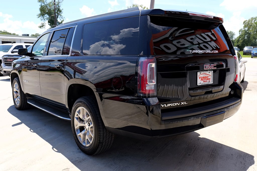 2018 GMC Yukon Image 4