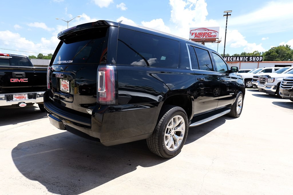 2018 GMC Yukon Image 11
