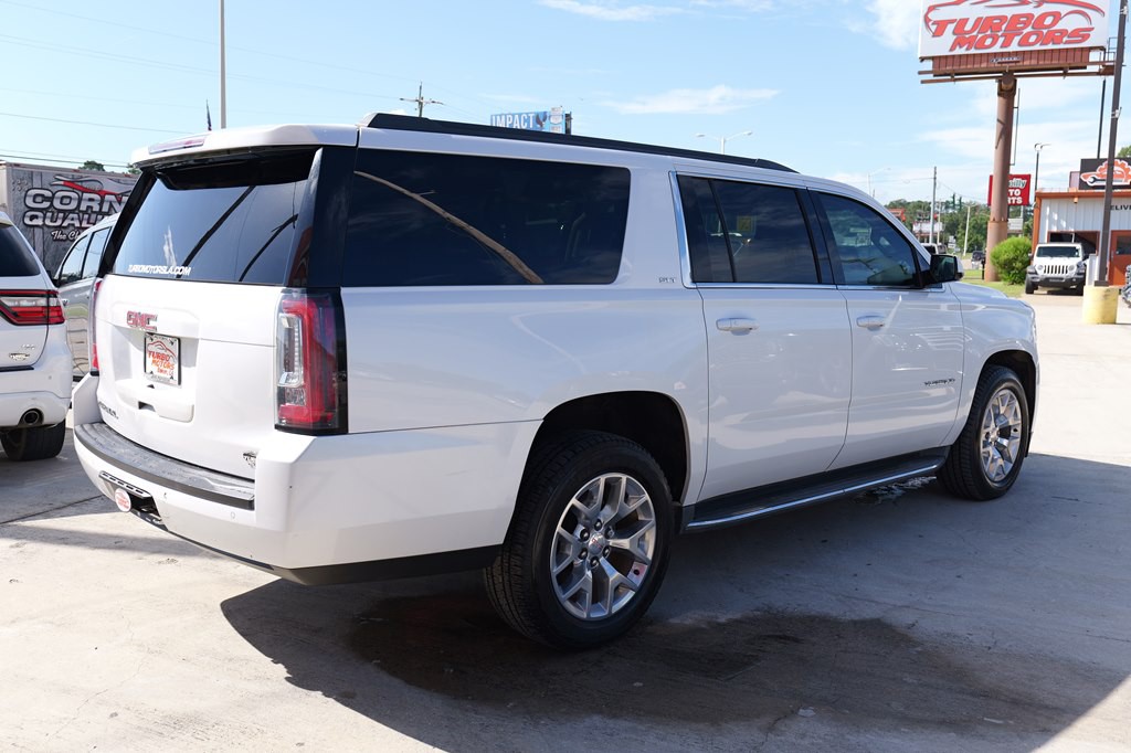 2016 GMC Yukon Image 10