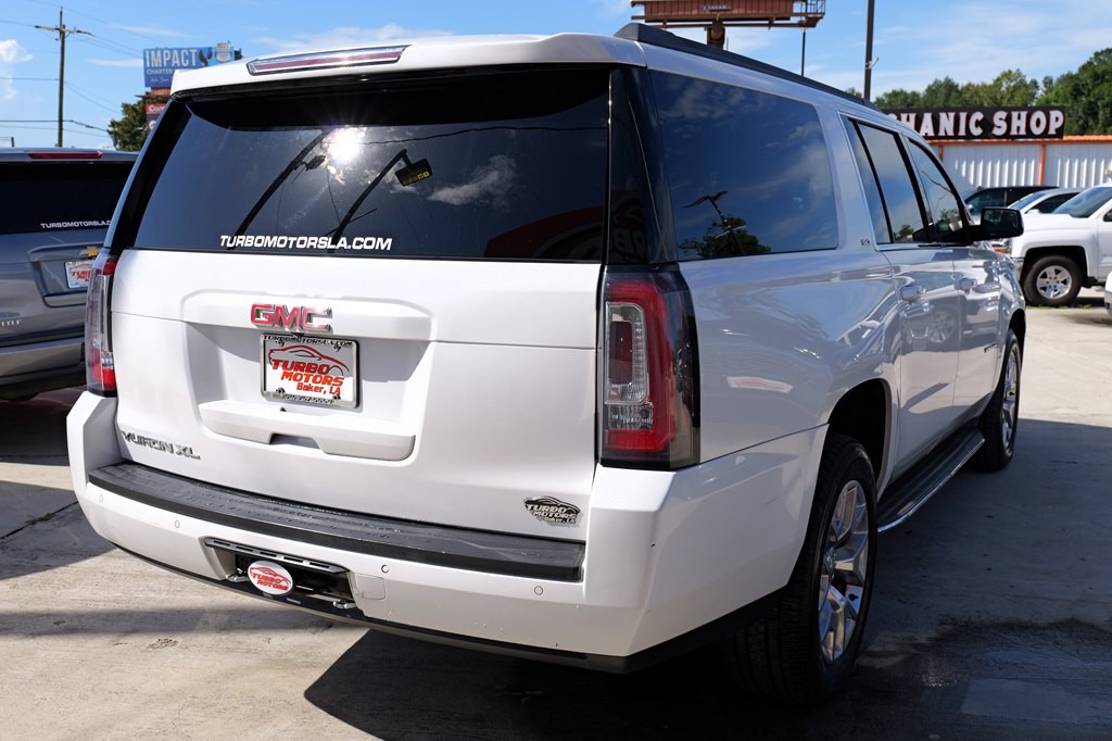 2016 GMC Yukon Image 11