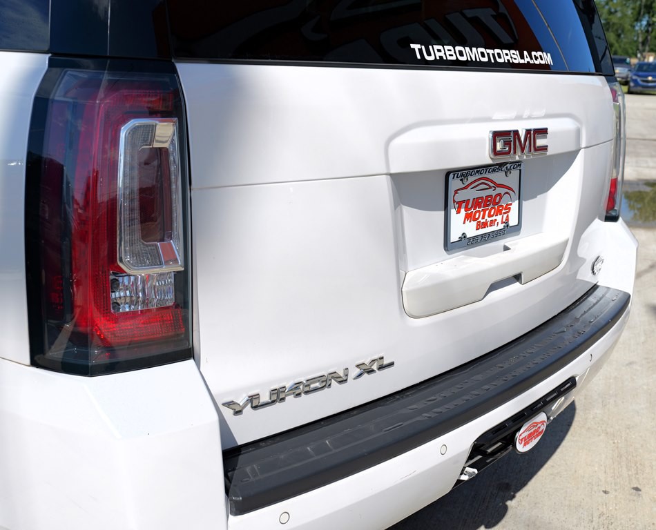 2016 GMC Yukon Image 13