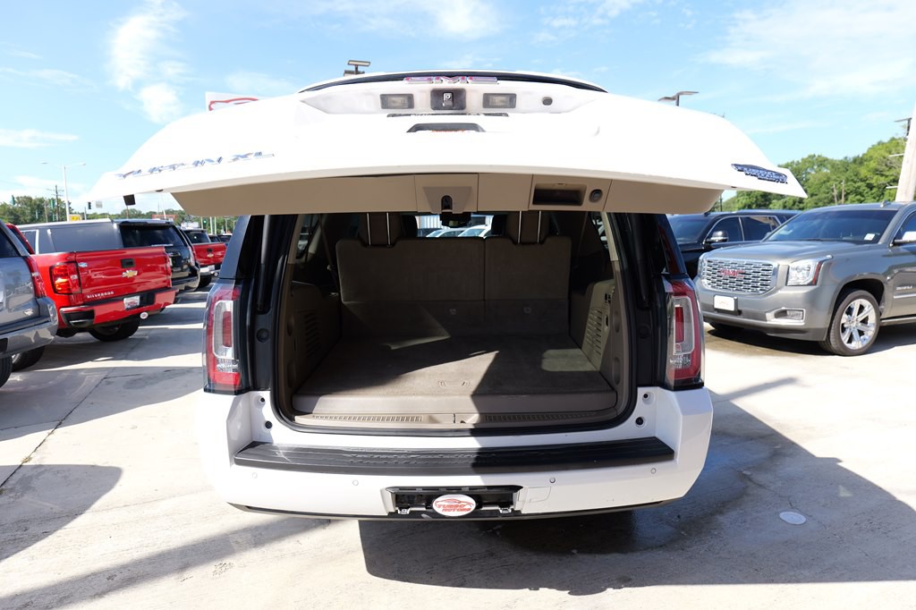 2016 GMC Yukon Image 17