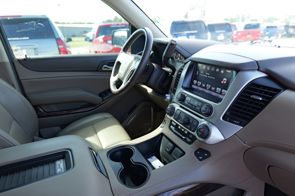2016 GMC Yukon Image 35