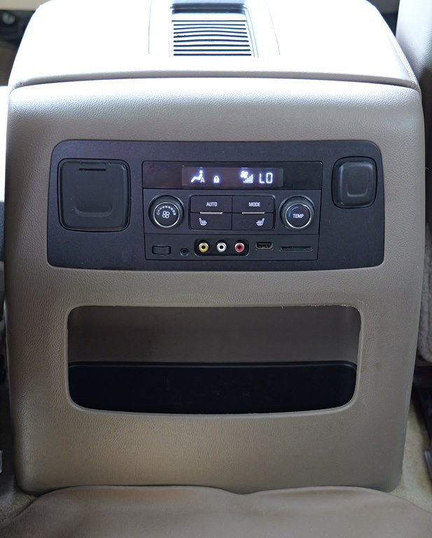 2016 GMC Yukon Image 51