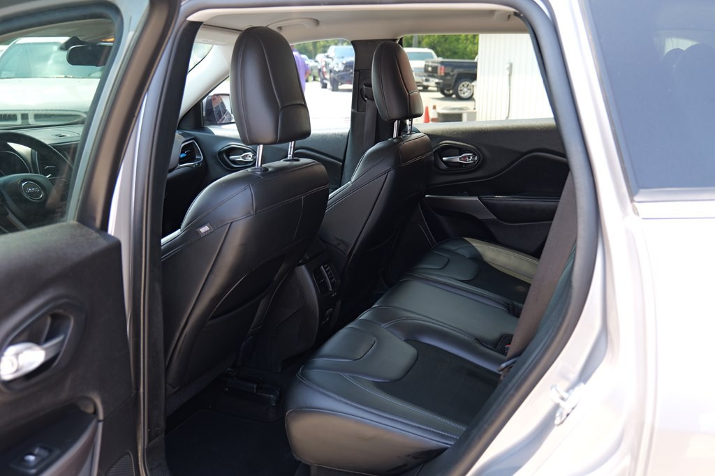 2020 Jeep Cherokee Image 27