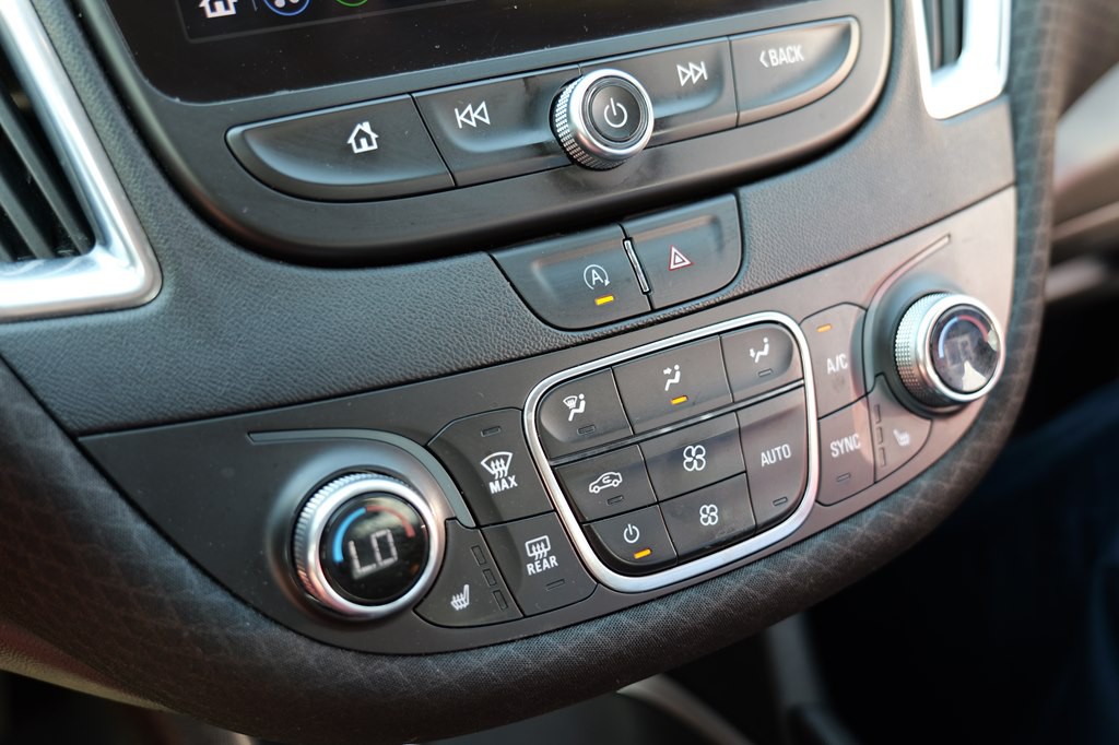 2020 Chevrolet Malibu Image 23