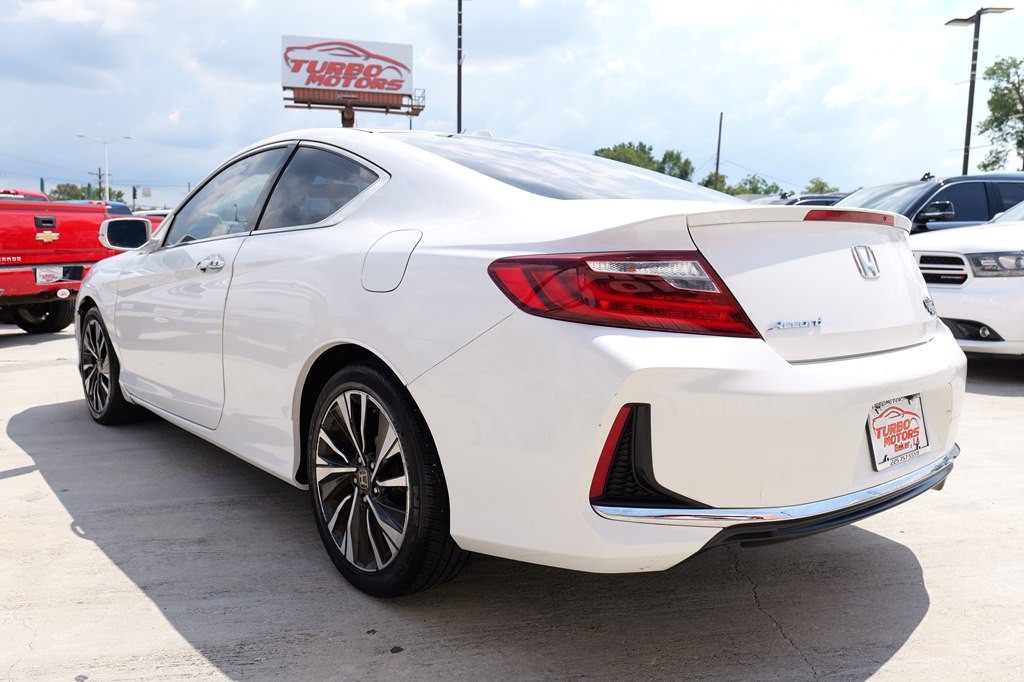 2016 Honda Accord Image 11