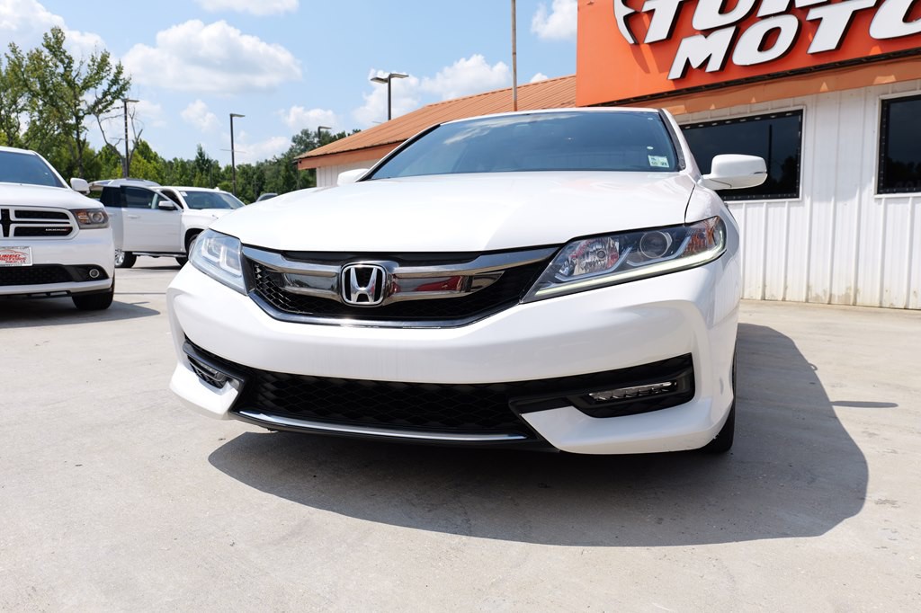 2016 Honda Accord Image 15