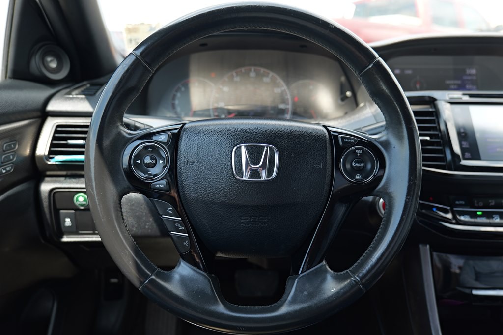 2016 Honda Accord Image 21