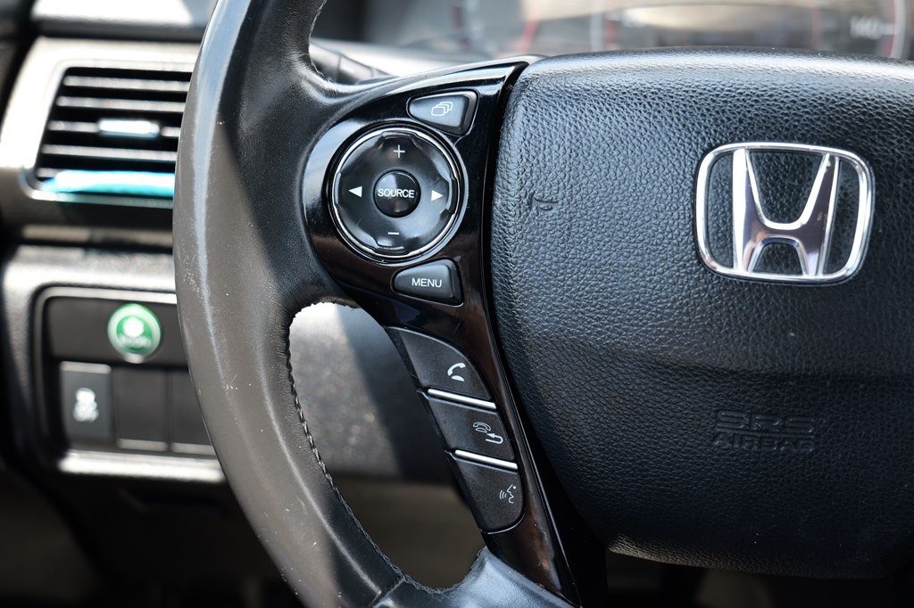 2016 Honda Accord Image 22
