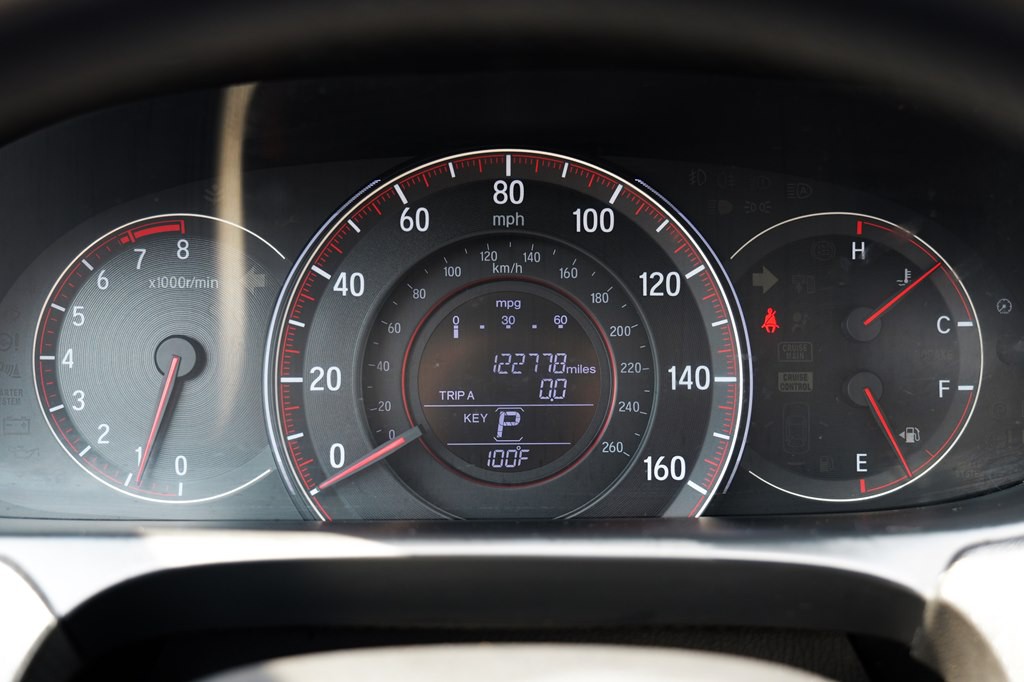 2016 Honda Accord Image 26