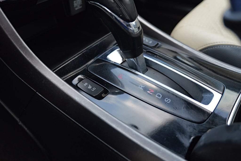 2016 Honda Accord Image 31