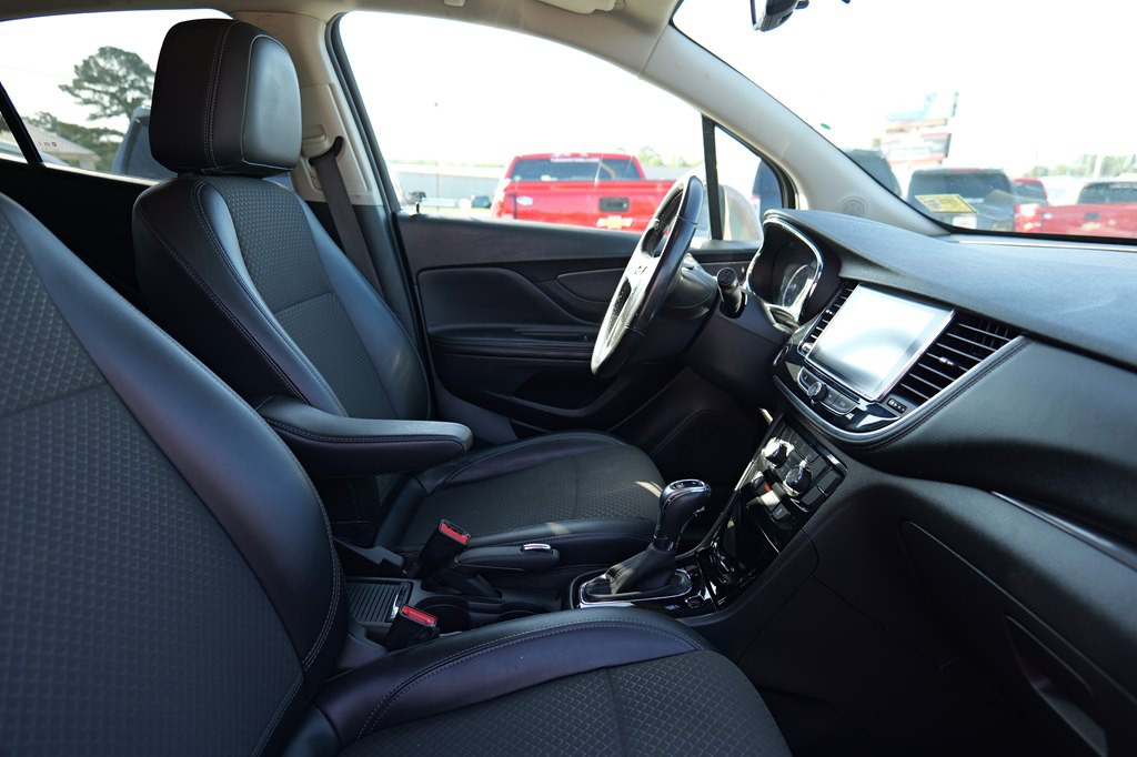 2019 Buick Enclave Image 40
