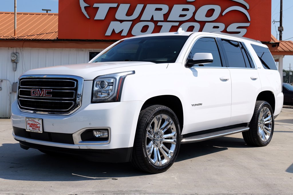 2017 GMC Yukon Image 3