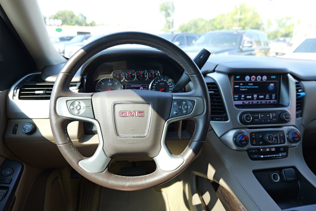 2017 GMC Yukon Image 25