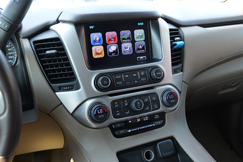 2017 GMC Yukon Image 34