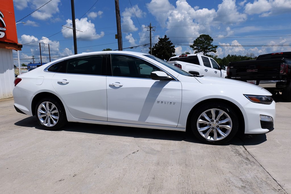 2022 Chevrolet Malibu Image 9