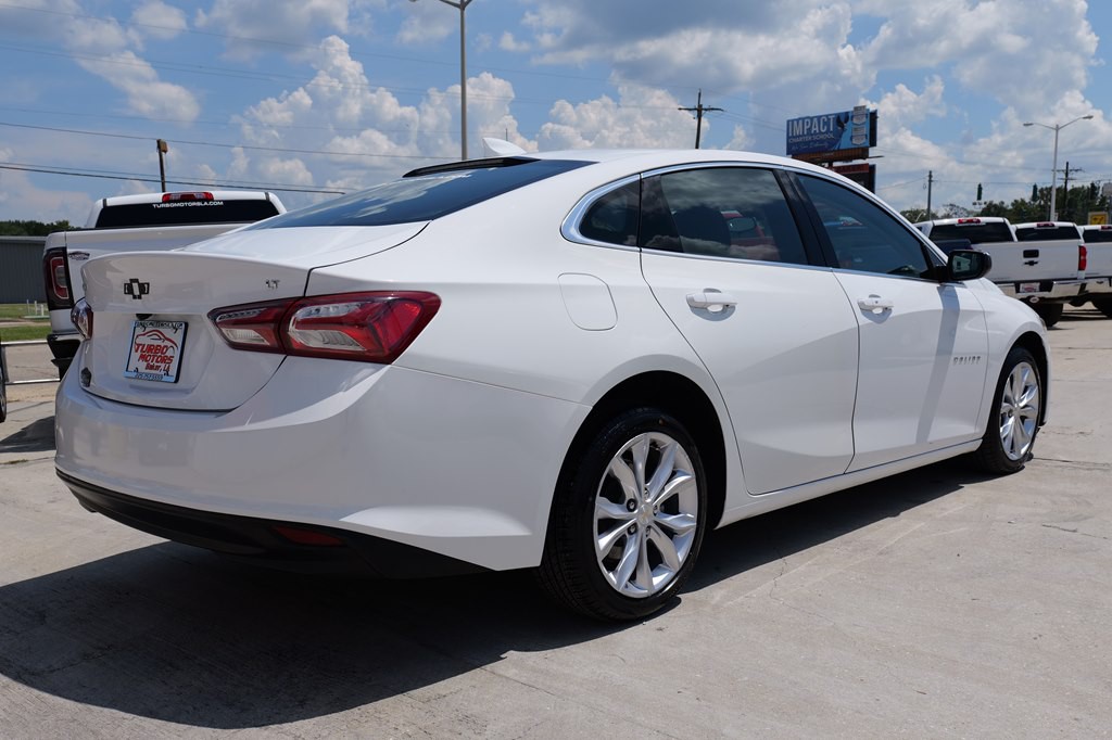 2022 Chevrolet Malibu Image 10