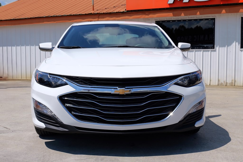 2023 Chevrolet Malibu Image 5