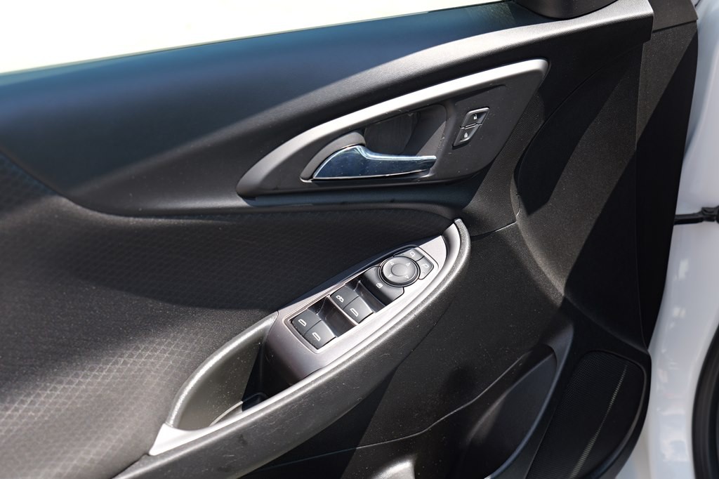 2023 Chevrolet Malibu Image 22