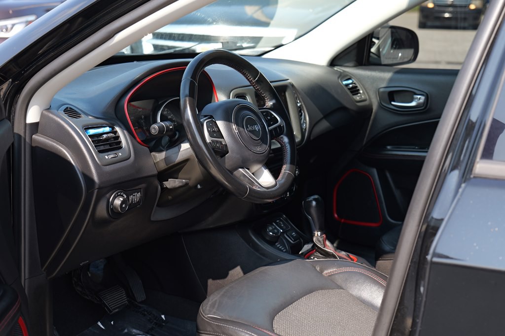 2020 Jeep Compass Image 30