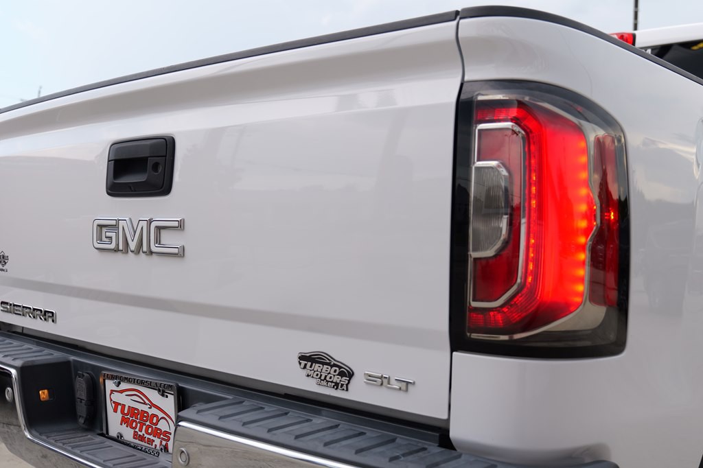 2017 GMC Sierra Image 19