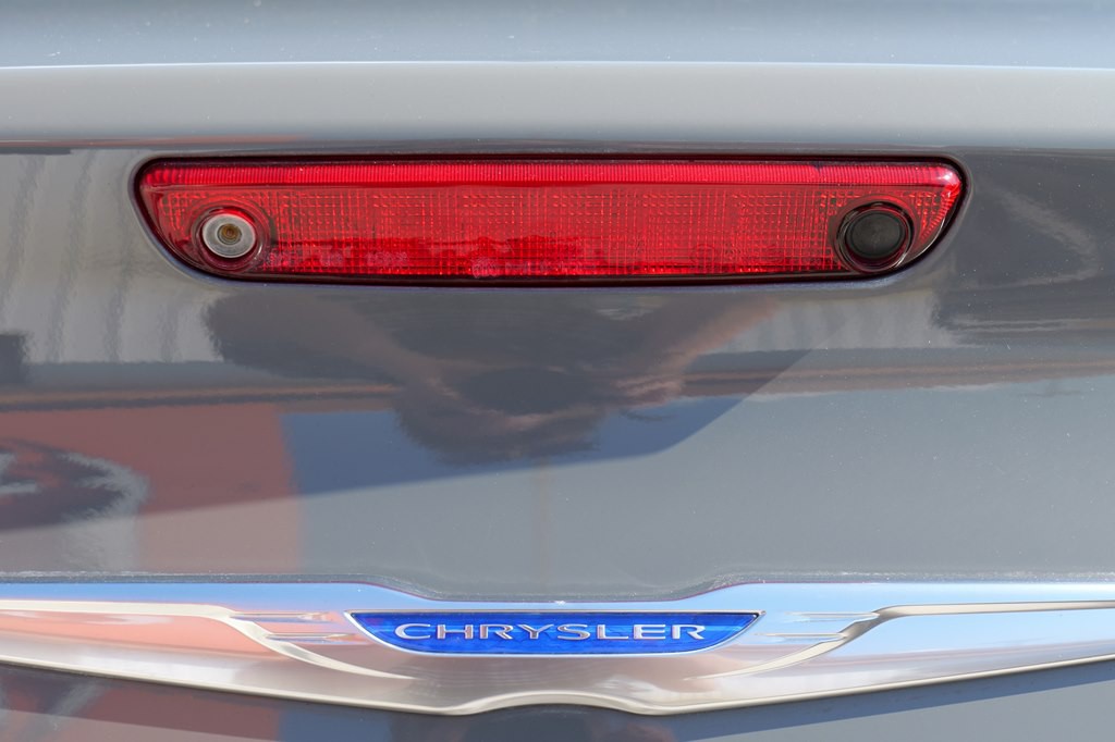 2019 Chrysler 300 Image 23