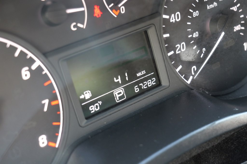 2016 Nissan Sentra Image 44